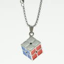 2x2x2 キューブ型ネックレス